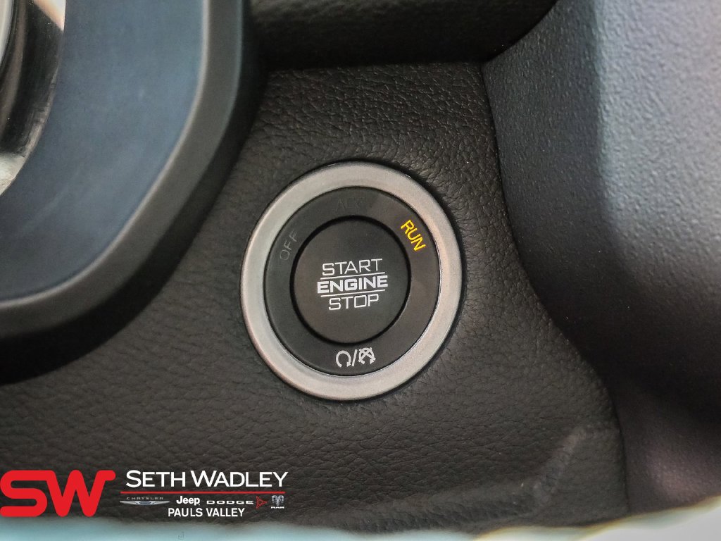 Used 2022 RAM 1500 Big Horn w/ Night Edition AWD/4WD image 36