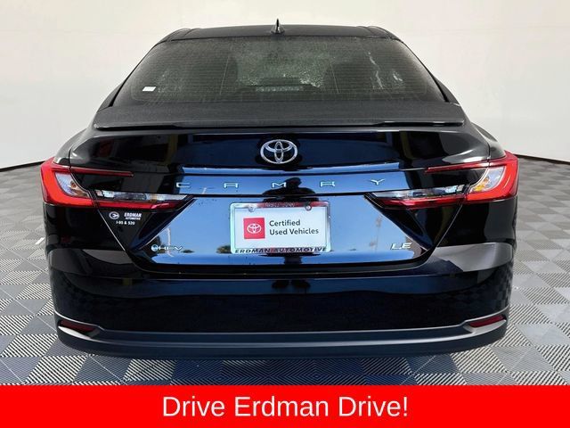 Used 2026 Toyota Camry LE w/ Convenience Package FWD image 22