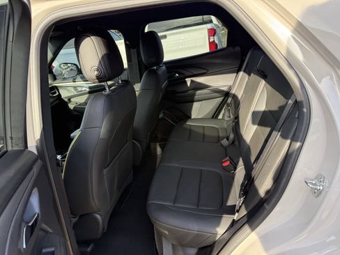 Used 2026 Chevrolet TrailBlazer ACTIV w/ Convenience Package FWD image 13