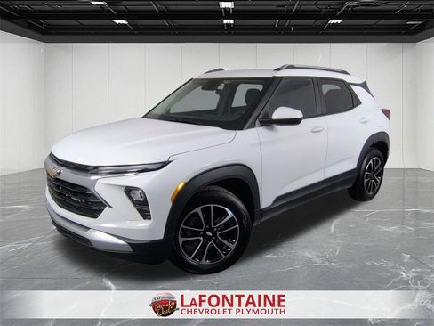 Certified 2024 Chevrolet TrailBlazer LT w/ LT Cold Weather Package image 1