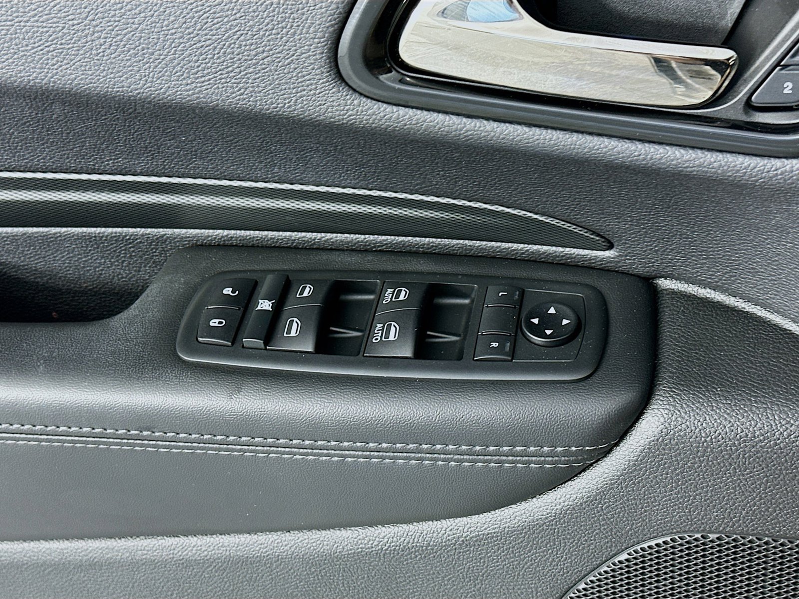 Used 2021 Dodge Durango GT RWD image 24