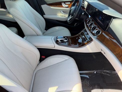 Used 2019 Mercedes-Benz E 450 4MATIC Wagon image 12