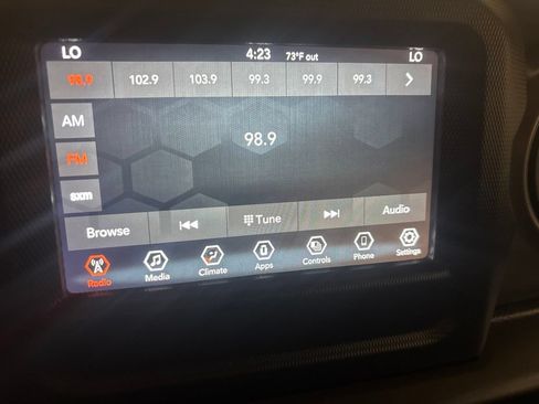 Used 2021 Jeep Wrangler Sport AWD/4WD image 15