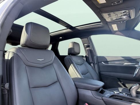Used 2024 Cadillac XT5 Premium Luxury image 31