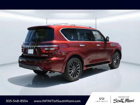 Used 2024 Nissan Armada Platinum w/ Captain's Chairs Package RWD image 4
