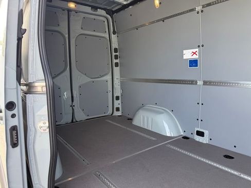 New 2026 Mercedes-Benz Sprinter 2500 image 23