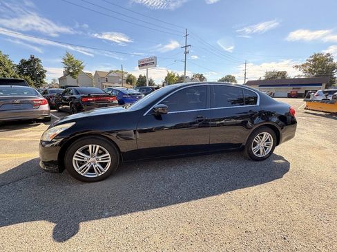 Used 2013 INFINITI G37 x Sedan w/ Premium Pkg AWD/4WD image 13