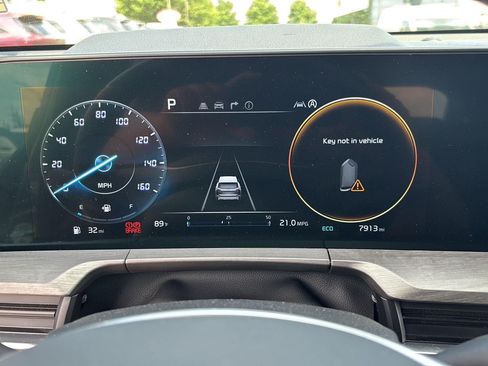 Used 2025 Kia Telluride SX Prestige X-Line AWD/4WD image 12