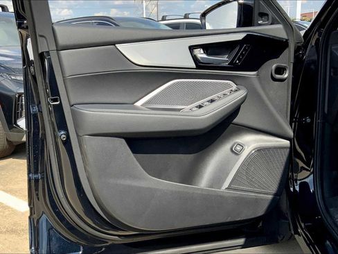 New 2026 Acura MDX FWD image 10