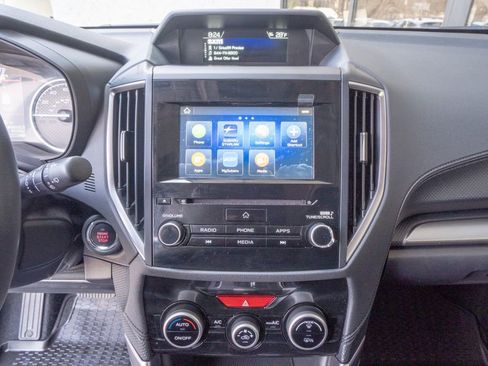 Used 2023 Subaru Forester Premium image 11