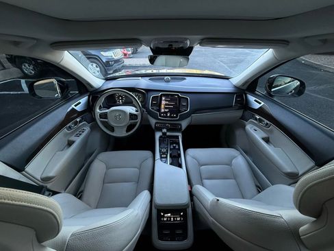 Used 2016 Volvo XC90 T6 Momentum w/ Momentum Plus Package image 48