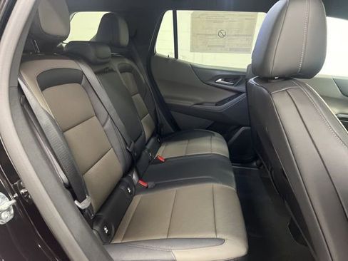 New 2026 Chevrolet Equinox LT w/ Convenience Package II AWD/4WD image 22