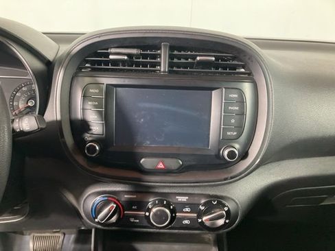 Used 2021 Kia Soul S image 13
