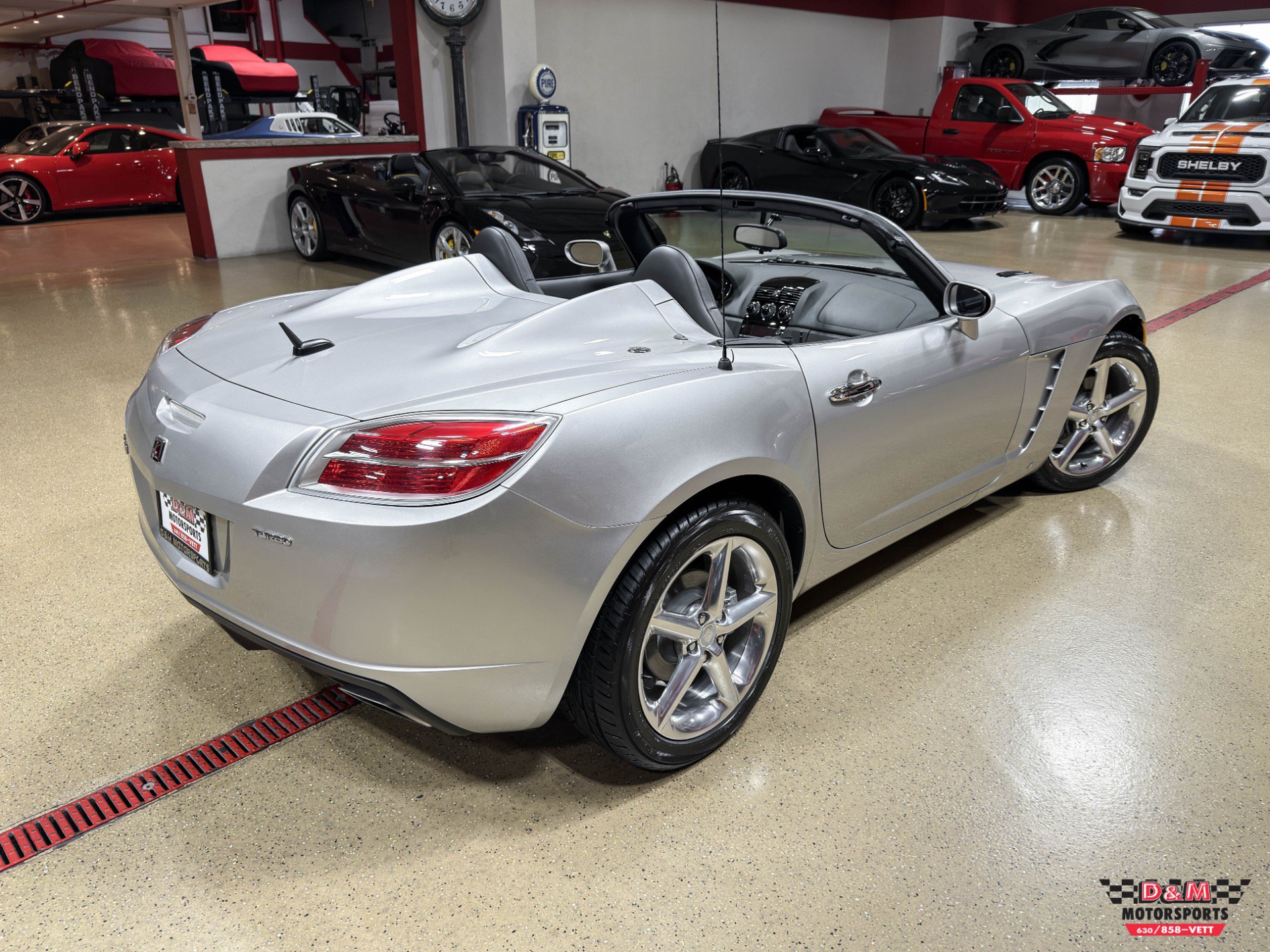 Used 2007 Saturn Sky Red Line RWD image 45