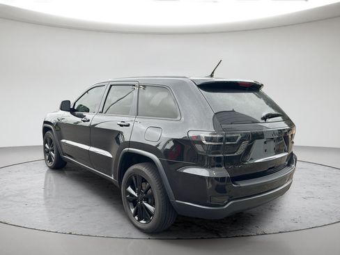 Used 2013 Jeep Grand Cherokee Altitude AWD/4WD image 8