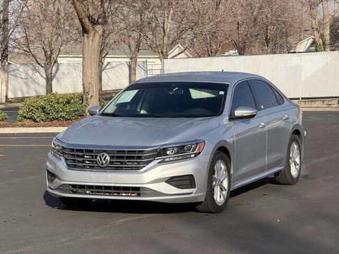 Used 2020 Volkswagen Passat 2.0T SE image 9