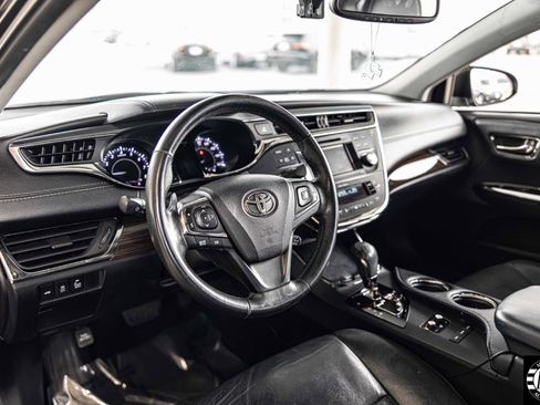 Used 2014 Toyota Avalon XLE Touring image 19