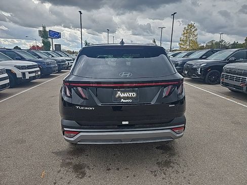 New 2026 Hyundai Tucson Limited image 4