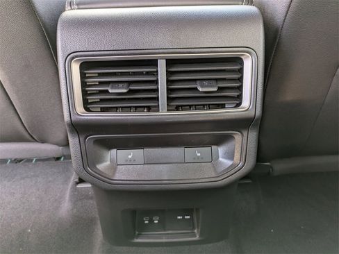 New 2026 Volkswagen Atlas Cross Sport SEL Premium R-Line image 31