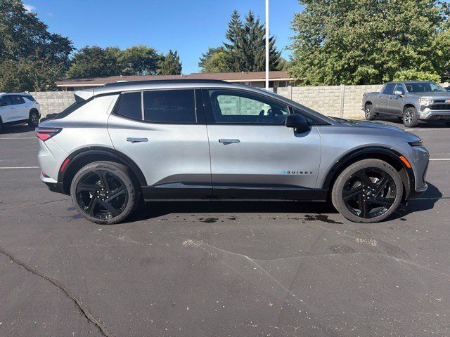 Used 2024 Chevrolet Equinox EV RS AWD/4WD image 5