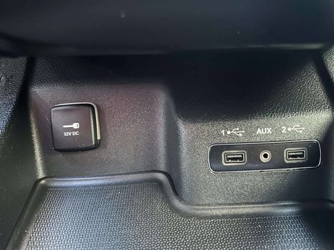 Used 2018 Dodge Durango GT AWD/4WD image 38