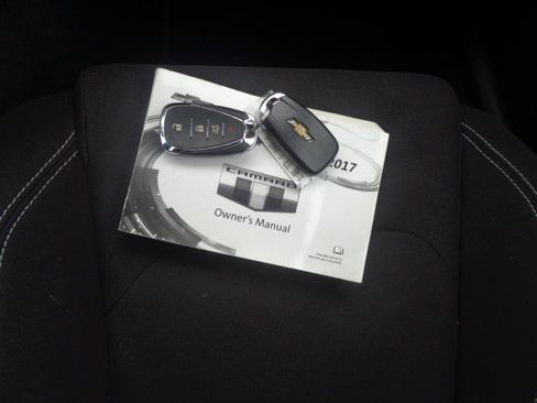 Used 2017 Chevrolet Camaro LT RWD image 11