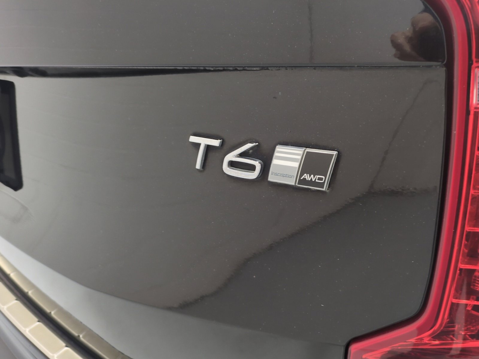 Used 2017 Volvo XC90 T6 Inscription w/ Vision Package AWD/4WD image 4