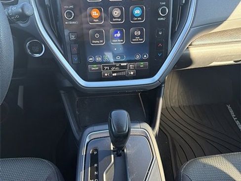 Used 2024 Subaru Crosstrek 2.0i Premium image 13