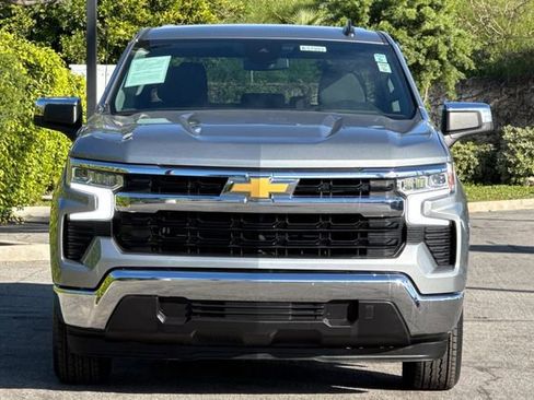 Used 2025 Chevrolet Silverado 1500 LT image 9