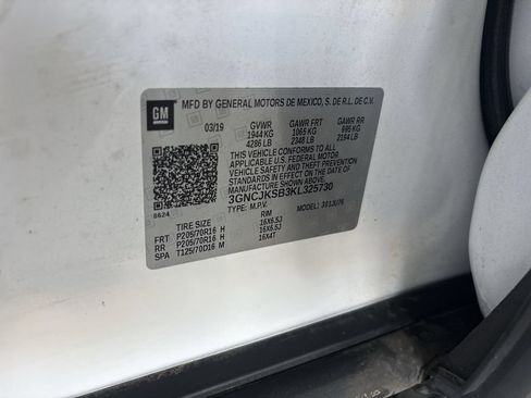 Used 2019 Chevrolet Trax LS FWD image 30