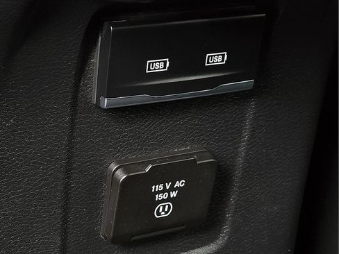 Used 2023 Jeep Wrangler Unlimited Rubicon 4xe w/ Cold Weather Group AWD/4WD image 11