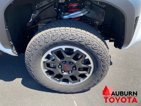 New 2026 Toyota Tacoma TRD Off-Road AWD/4WD image 10