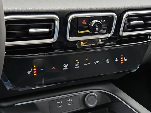 New 2026 Nissan Sentra SV image 13