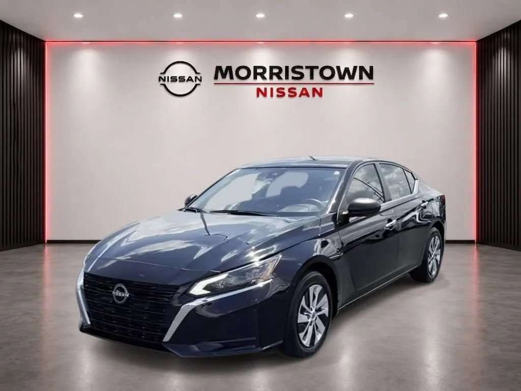 Used 2025 Nissan Altima 2.5 S FWD image 5