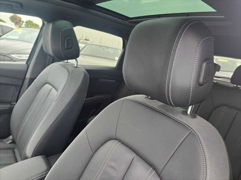 Used 2023 Audi Q4 e-tron Premium Plus w/ Premium Plus image 26