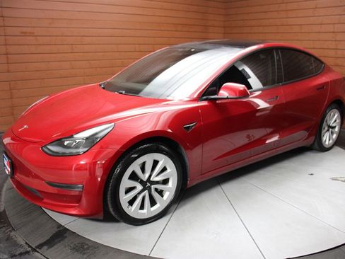 Used 2021 Tesla Model 3 Long Range image 6