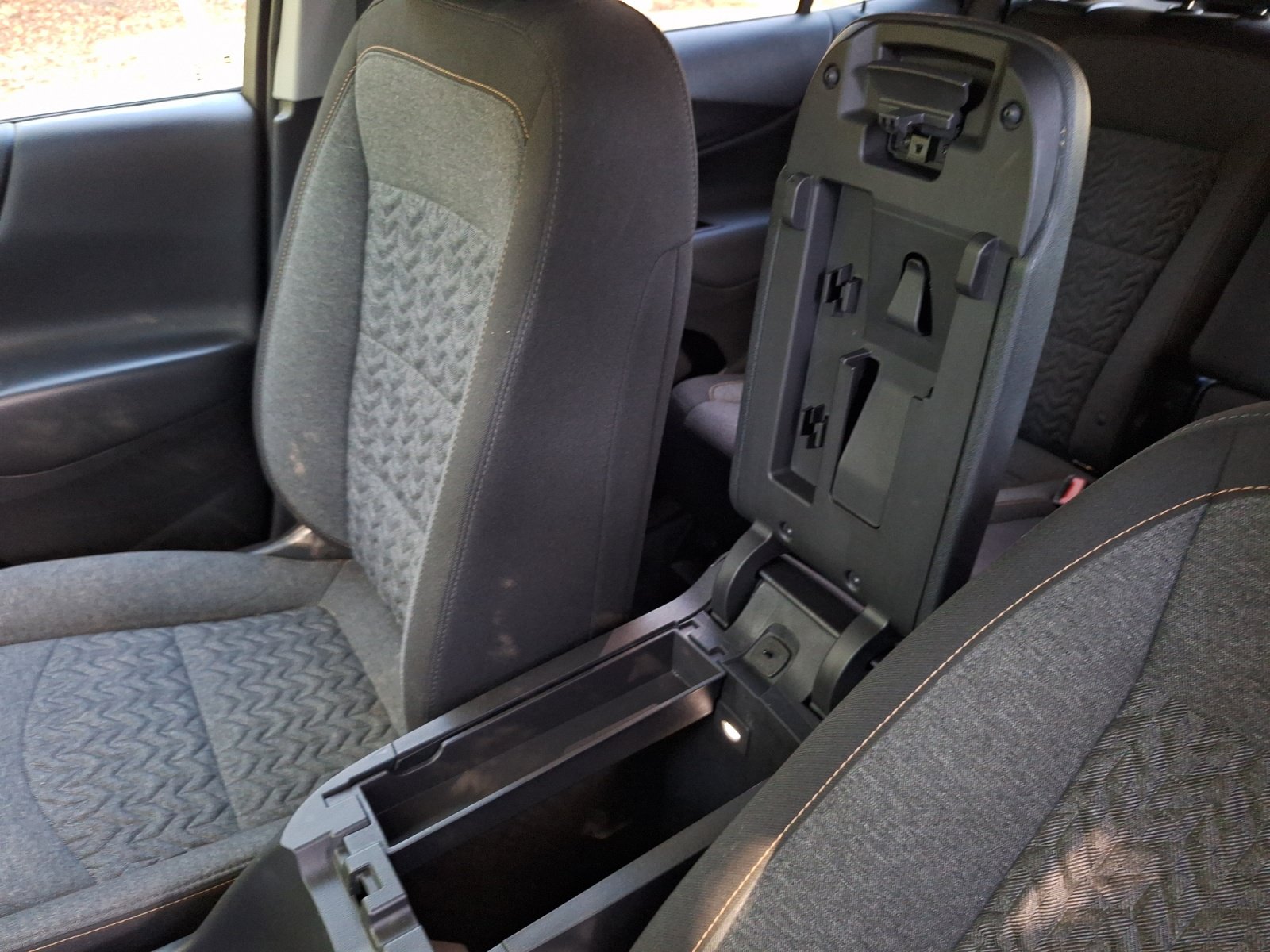 Used 2024 Chevrolet Equinox LT AWD/4WD image 29