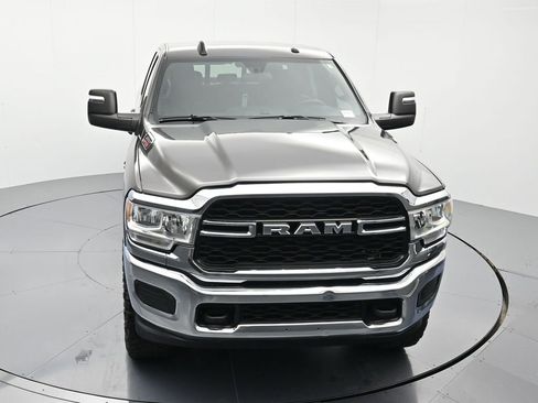 Used 2024 RAM 2500 Tradesman w/ Chrome Appearance Group image 30