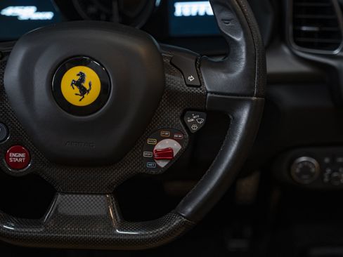 Used 2012 Ferrari 458 Spider RWD image 34