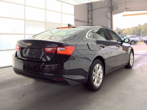 Used 2023 Chevrolet Malibu LT FWD image 3