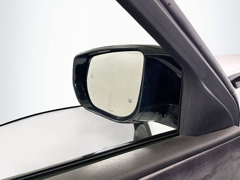 Used 2023 Jeep Grand Cherokee L Limited w/ Trailer Tow Group (B) AWD/4WD image 16