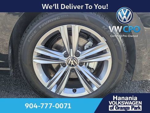 Certified 2024 Volkswagen Jetta SE FWD image 11
