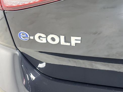 Used 2019 Volkswagen e-Golf SE w/ Driver Assistance Package image 25