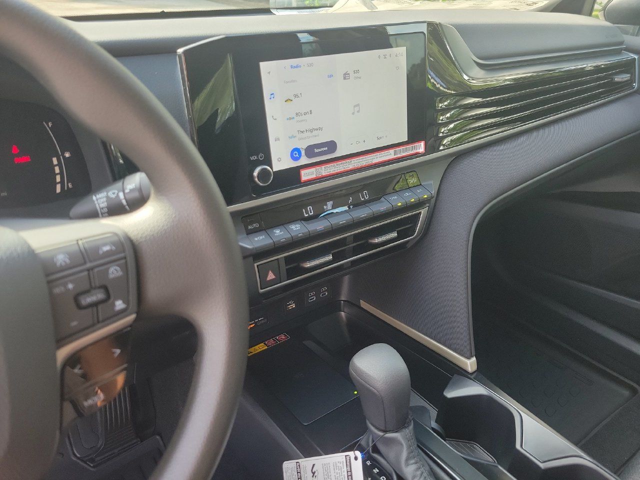 Used 2026 Toyota Camry LE FWD image 24