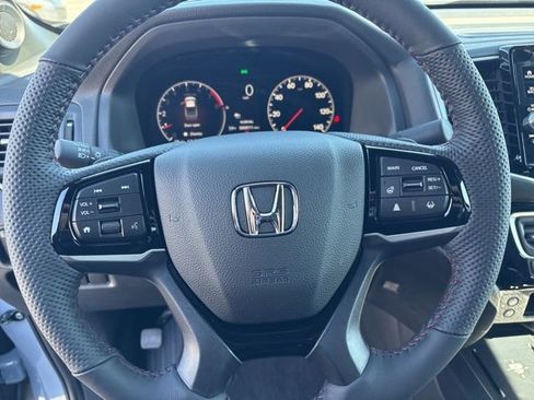 New 2026 Honda Ridgeline Black Edition image 15