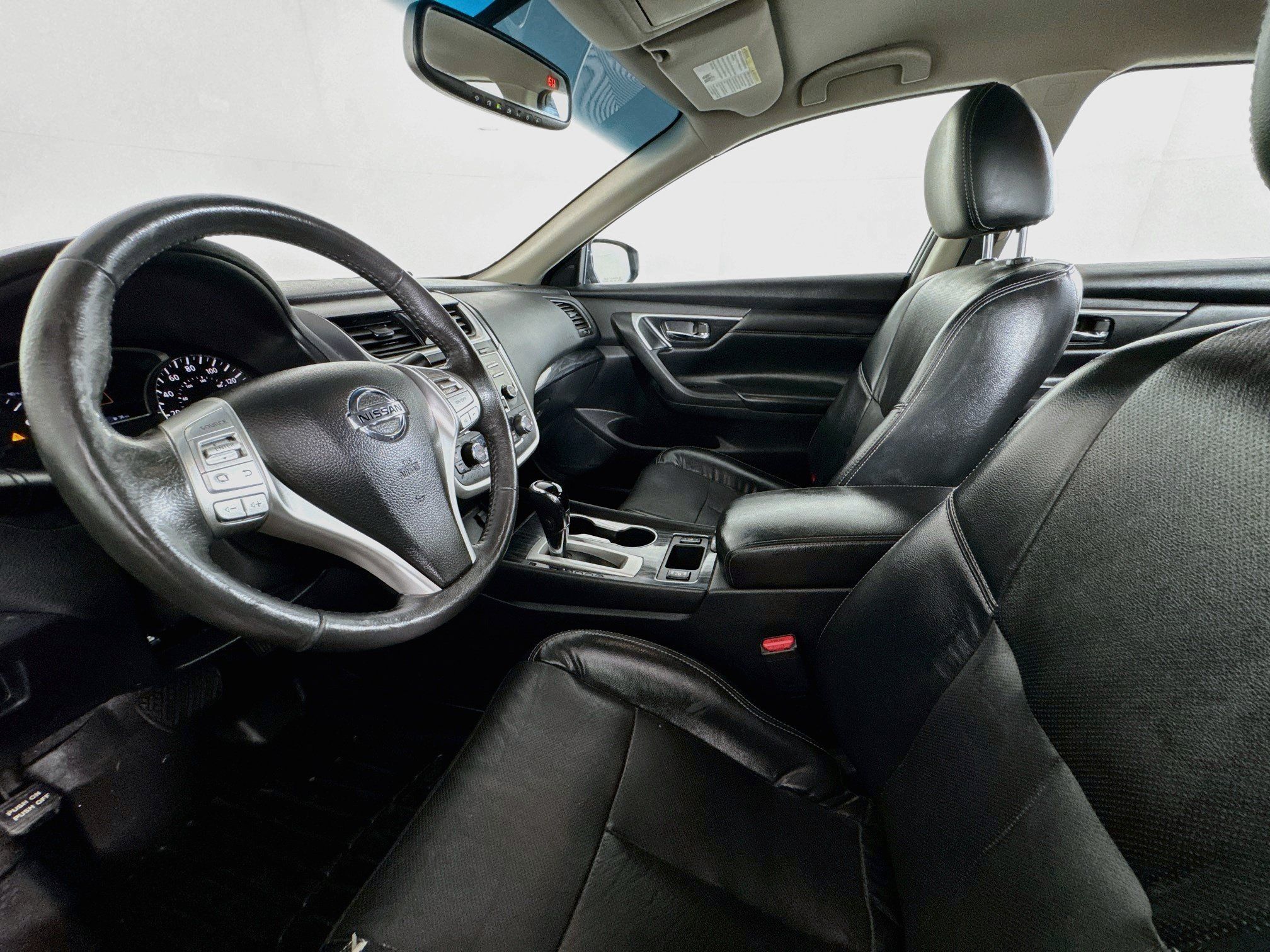 Used 2017 Nissan Altima 2.5 SL FWD image 19