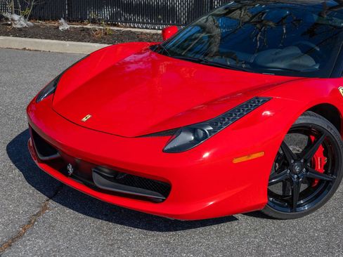 Used 2010 Ferrari 458 Italia Coupe RWD image 11