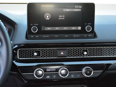 Used 2023 Honda Civic Sport image 12