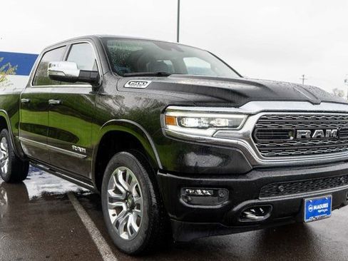 Used 2022 RAM 1500 Limited w/ Body Color Bumper Group AWD/4WD image 4