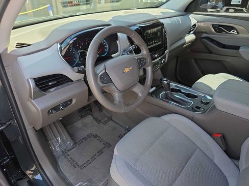 Used 2019 Chevrolet Traverse LT image 9